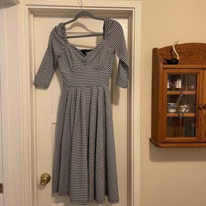 Unique Vintage Houndstooth Swing 50s Dress